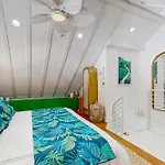 Periwinkle Place