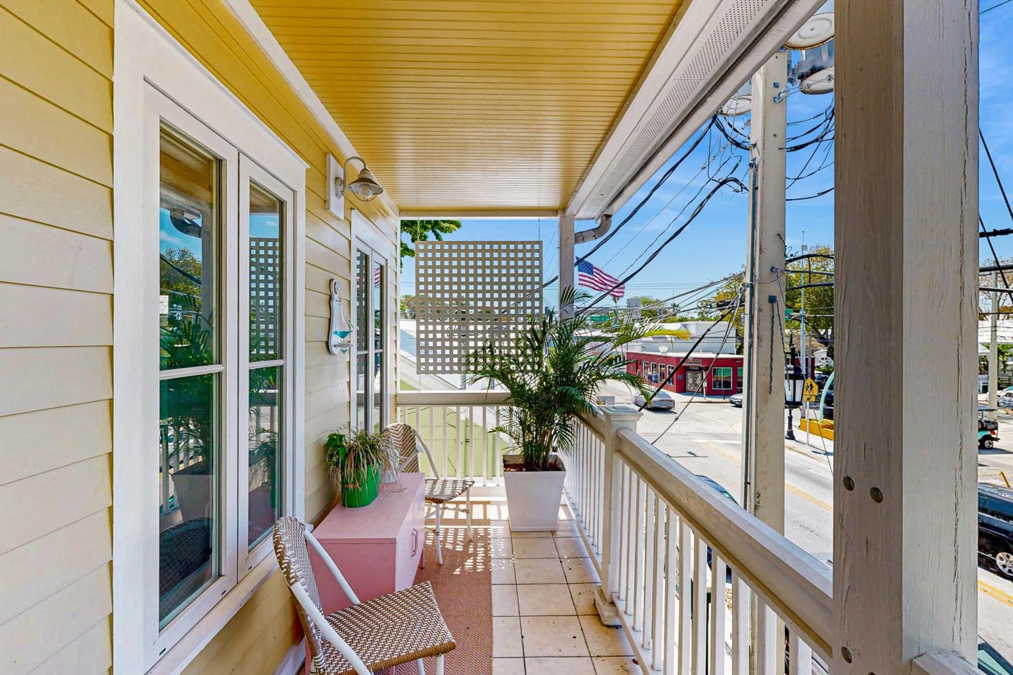 Apartment Periwinkle Place